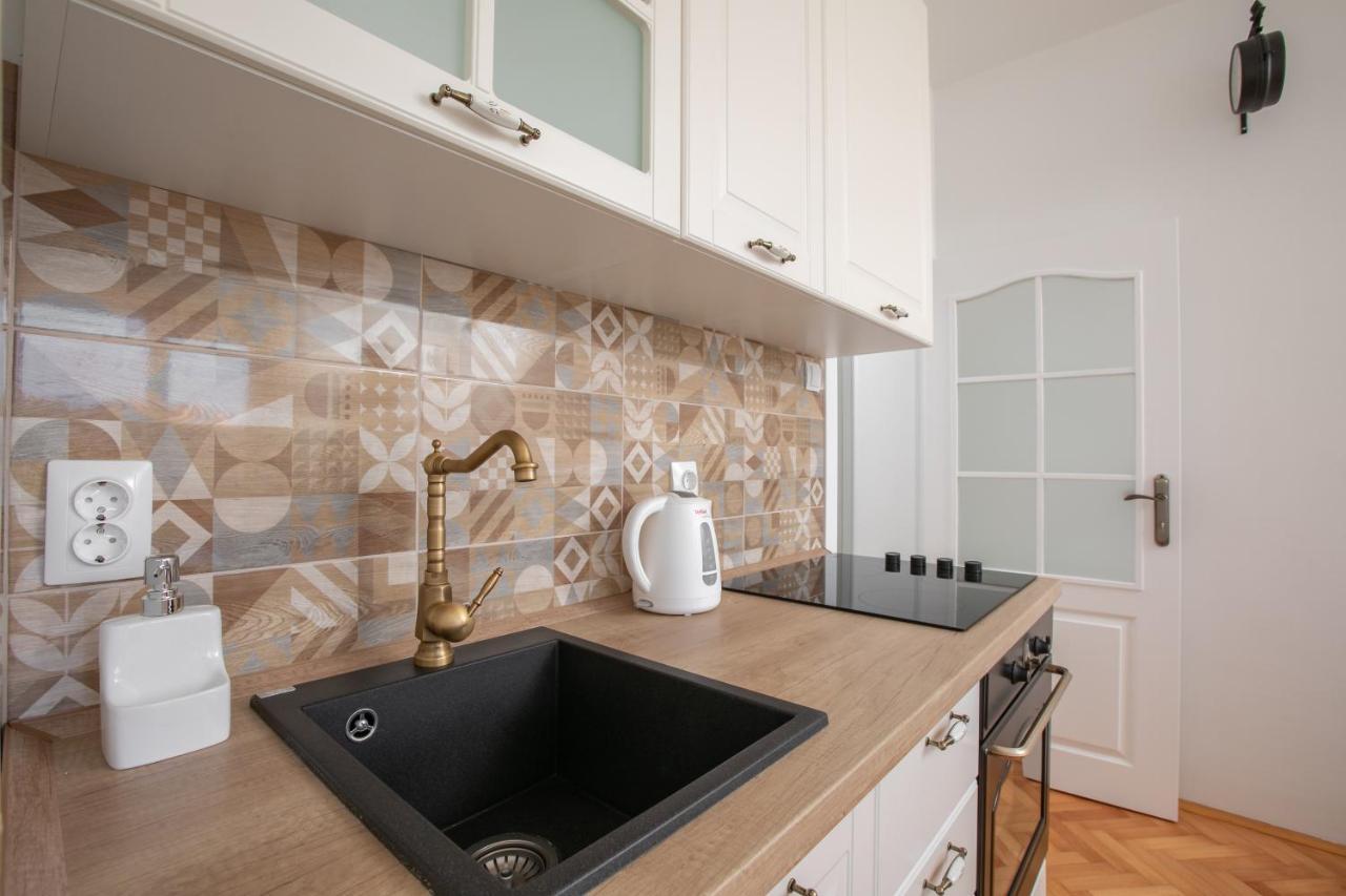 Apartman Borić Podgora Zewnętrze zdjęcie