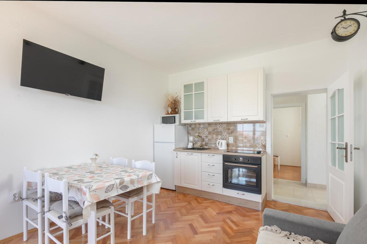 Apartman Borić Podgora Zewnętrze zdjęcie